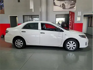 2015 Toyota Corolla Quest 1.6  Sedan