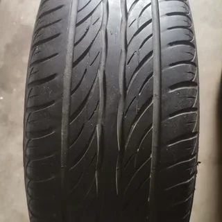 1x15 Inch Volkswagen Sparewheel Available For Sale.Pcd-5x100.