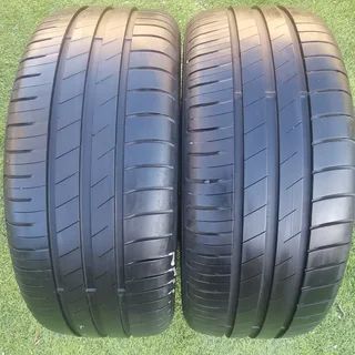 2x 15 Inch Goodyear Efficient Tyres Available For Sale.195/50/15.