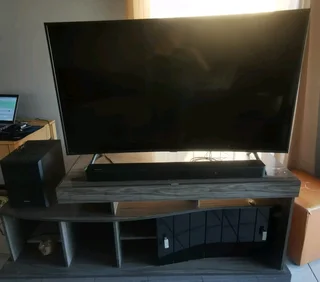 Entertainment Combo. TV, SOUNDBAR, TV CABINET