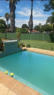 Rent to own in Sinoville huge space available