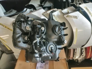 FORD RANGER T9 HEADLIGHT 2022 TO 2024 MODEL