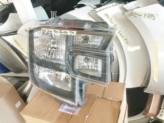 FORD RANGER T9 HEADLIGHT 2022 TO 2024 MODEL