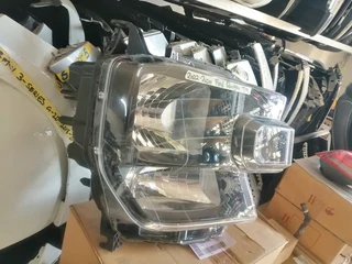 FORD RANGER T9 HEADLIGHT 2022 TO 2024 MODEL