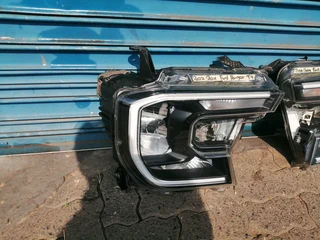 FORD RANGER T9 LED HEADLIGHTS 2022 TO 2024 MODEL