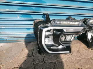 FORD RANGER T9 LED HEADLIGHTS 2022 TO 2024 MODEL