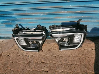 FORD RANGER T9 LED HEADLIGHTS 2022 TO 2024 MODEL