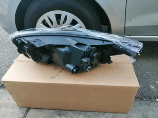 KIA RIO HEADLIGHTS 2017 TO 2021 MODEL