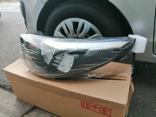 KIA PICANTO HEADLIGHTS 2017 TO 2021 MODEL