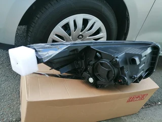 KIA PICANTO HEADLIGHTS 2017 TO 2021 MODEL