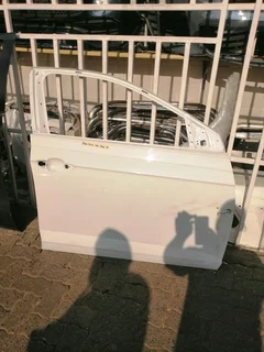 VW POLO 8 RIGHT FRONT DOOR 2018 TO 2020 MODEL