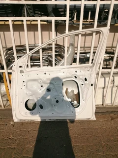 VW POLO 8 RIGHT FRONT DOOR 2018 TO 2020 MODEL