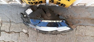 AUDI A4 B8 PREFACE HEADLIGHT 2009 TO 2012 MODEL