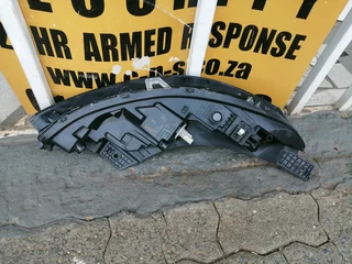 HYUNDAI VENUE HEADLIGHT 2022 TO 2024 MODEL