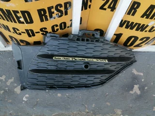 MERCEDES GLC X253 FOG LIGHT COVER 2020 TO 2022
