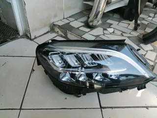 Mercedes W205 Headlights 2018 To 2020 5 Pin Plug