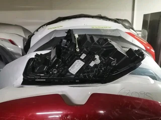 BMW 5-SERIES G31 HEADLIGHTS 2020 TO 2023