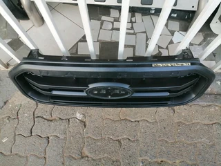 FORD RANGER T8 MAIN GRILL 2020 TO 2022