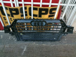 AUDI Q7 MAIN GRILL 2017 TO 2019