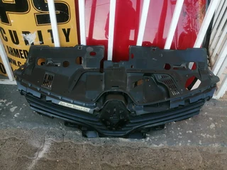 RENAULT CLIO GRILL 2017 TO 2020