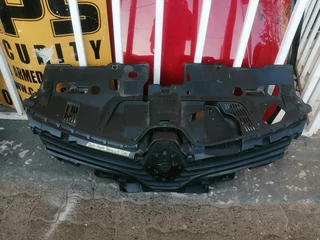 RENAULT CLIO GRILL 2017 TO 2020