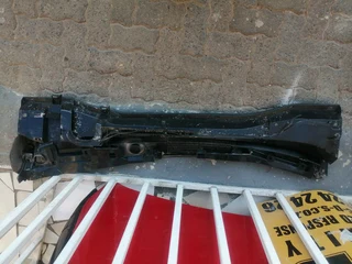 TOYOTA COROLLA CROSS WIPER COWLING 2021 TO 2023