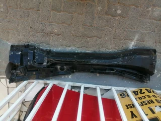 TOYOTA COROLLA CROSS WIPER COWLING 2021 TO 2023