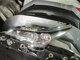 TOYOTA FORTUNER HEADLIGHTS 2017 TO 2021