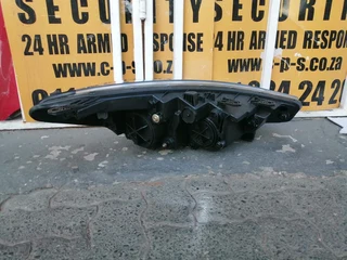 KIA CERATO HEADLIGHT 2013 TO 2016