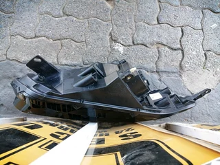 FORD ECOSPORT HEADLIGHTS 2014 TO 2017