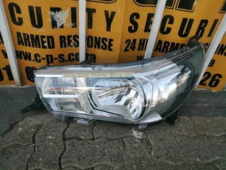 TOYOTA HILUX GD6 HEADLIGHTS 2016 TO 2020
