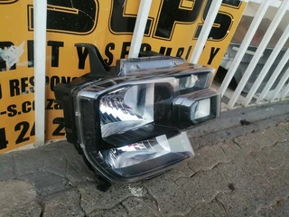 FORD RANGER T9 NORMAL HEADLIGHT 2022 TO 2024