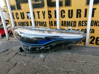 TOYOTA COROLLA CROSS GR HEADLIGHT 2022 TO 2024