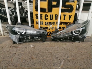 MAZDA CX5 HEADLIGHTS 2017 TO 2021