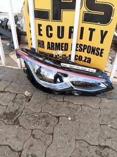 VW GOLF 8 GTI HEADLIGHT RH 2022 TO 2024 MODEL