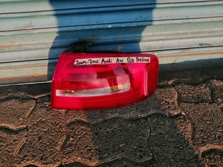 AUDI A4 B8 PREFACE TAIL LIGHT 2009 TO 2012