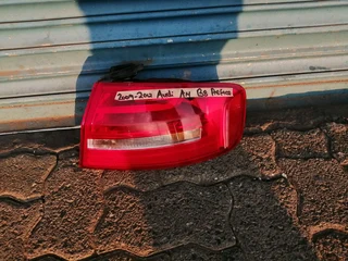 AUDI A4 B8 PREFACE TAIL LIGHT 2009 TO 2012