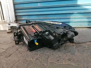 MERCEDES GLE A166 HEADLIGHT 2015 TO 2018