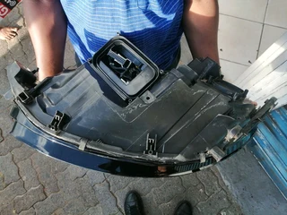 MERCEDES GLE A166 HEADLIGHT 2015 TO 2018