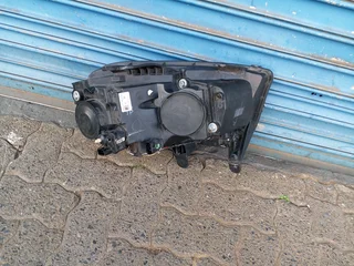 MAHINDRA SCORPIO HEADLIGHTS RH LH 2018 TO 2022 MODEL