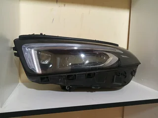 MERCEDES A-CLASS A177 HEADLIGHTS RH/LH 2019 TO 2021 MODEL
