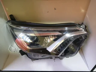 Toyota Rav4 Headlight Rh 2015 To 2018 Model