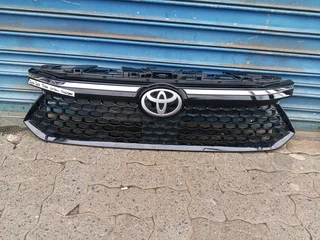 TOYOTA URBAN CRUISER MAIN GRILL 2023 TO 2025 MODEL
