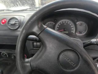 2011 Isuzu KB250 Diesal ( Go Big )