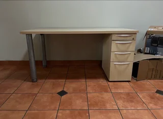 Desk - Ad posted by Lerato Mohale