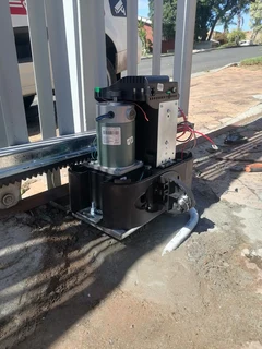 Sliding Gate motor repairs, swing gates and motor repairs