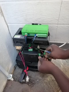 Sliding Gate motor repairs, swing gates and motor repairs