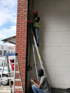 Remote controlled garage doors and gates technicians