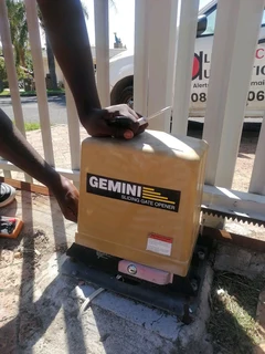 Gate motors and garage door repairs pro