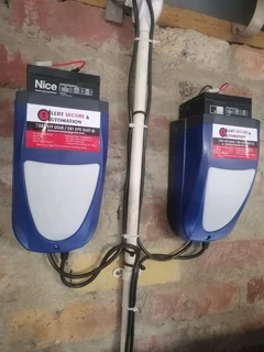 Garage doors experts and gate motors Pros